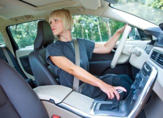 За рулём или на заднем сиденье: гид по аренде автомобиля